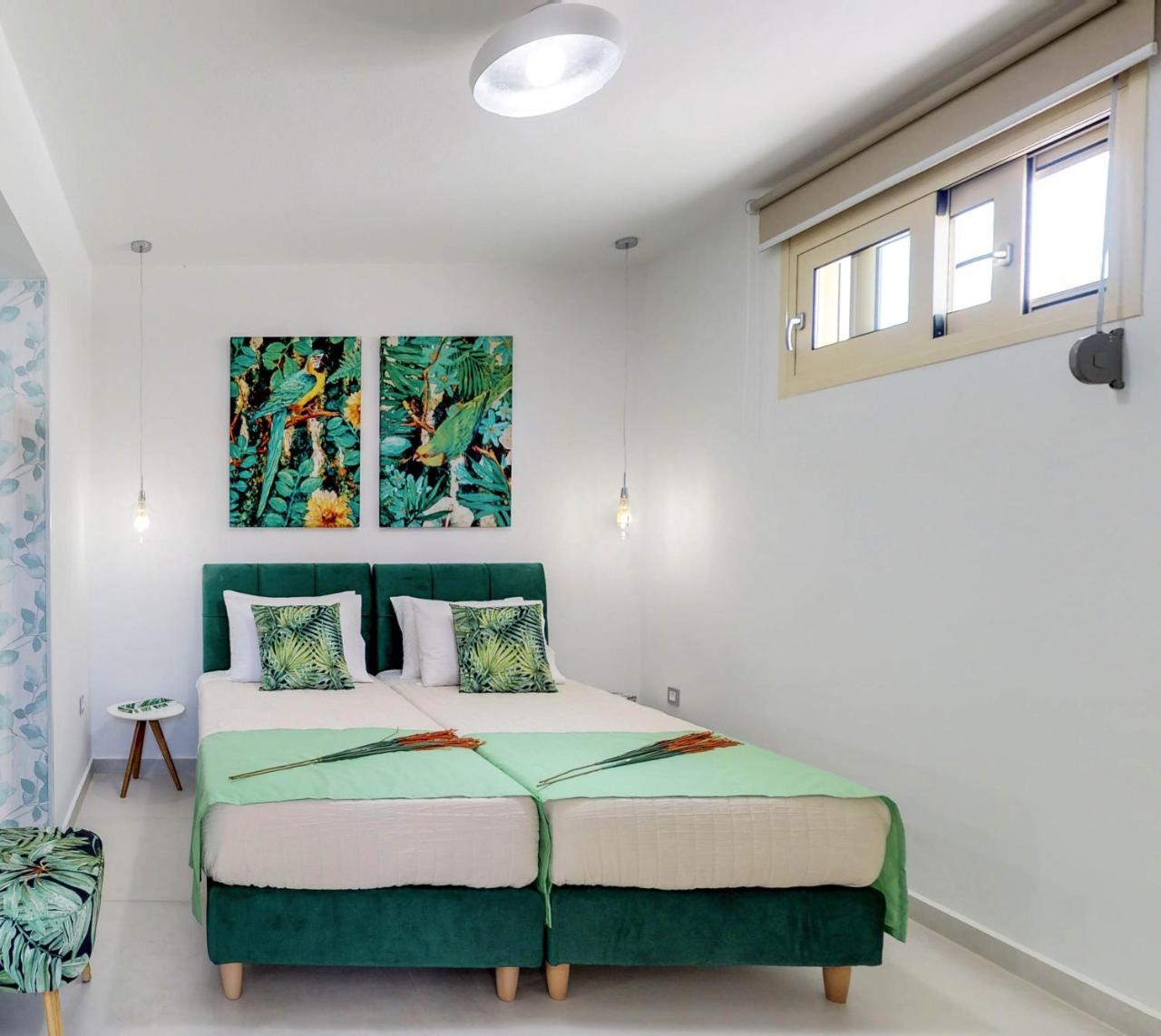 Liberty & Freedom Luxury Villas Platanés Exterior photo